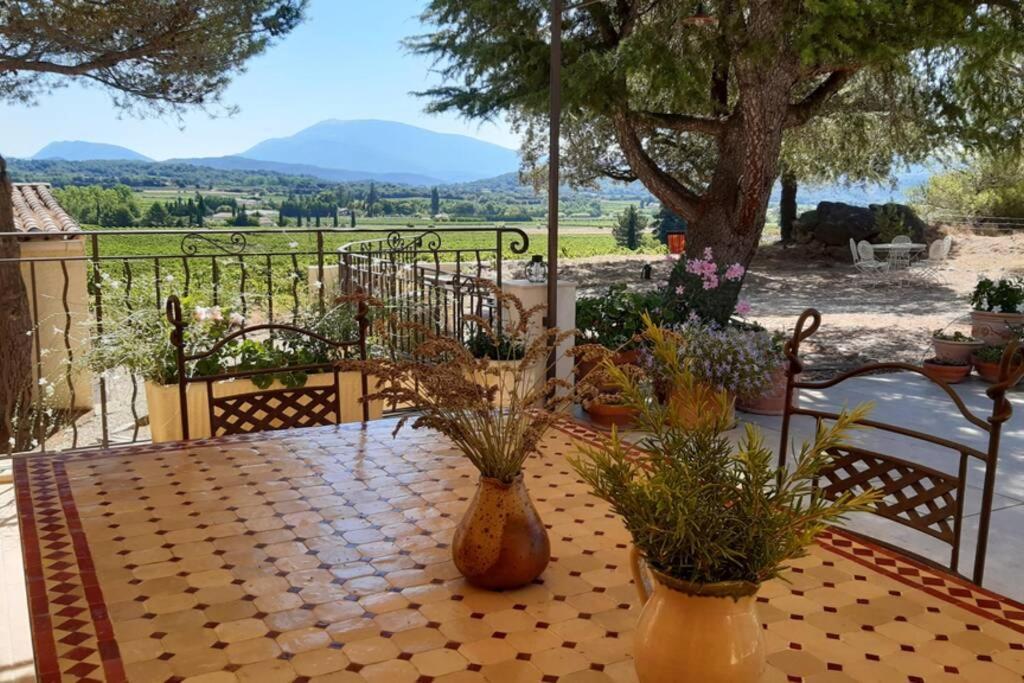 Le clos des pins, vue mont Ventoux Roaix Exterior foto